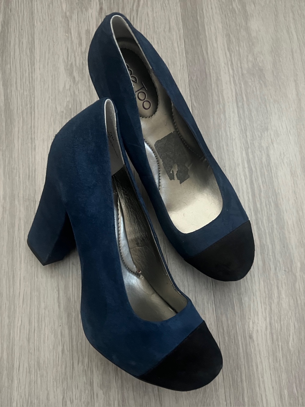 Me Too Navy Suede Leather Block Heel Pumps Black Cap Toe Women’s 7.5M Classic